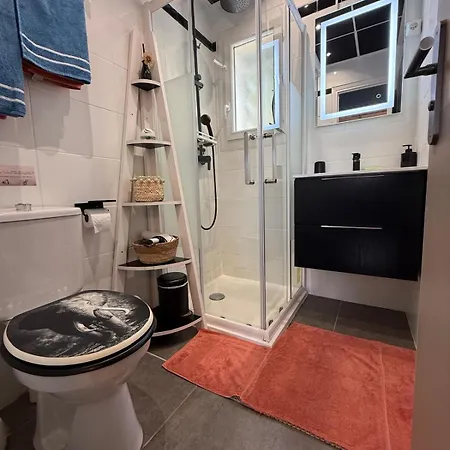 De Charme A 300 M De La De Santa Giulia