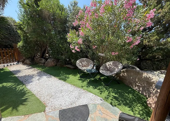 De Charme A 300 M De La De Santa Giulia Holiday home *