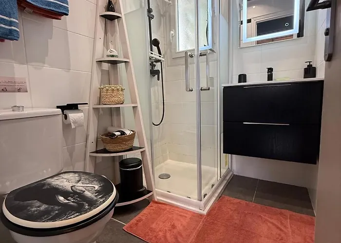 De Charme A 300 M De La De Santa Giulia